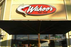 pet friendly restaurant waikiki